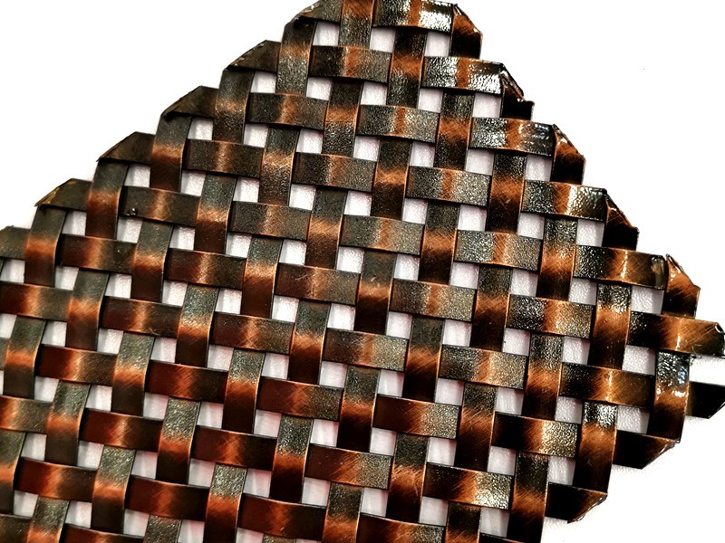 <strong>Antique Copper Plated Wire Mesh</strong>